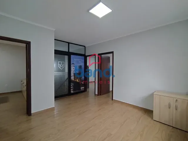 Sobrado para alugar, no bairro Centro em Porto Feliz