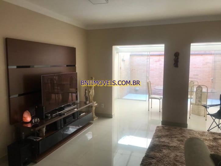 Sobrado, 3 quartos, 154 m² - Foto 1