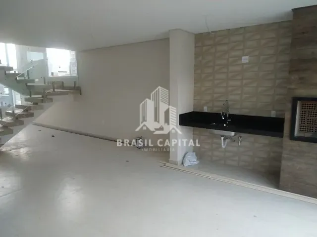 Sobrado com 250m² 3 quartos e 4 banheiros, à venda, no bairro Green Valley em Votorantim