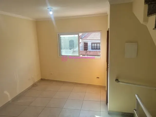Sobrado com 110m² 2 quartos e 4 banheiros, à venda, no bairro Parque Gerassi em Santo André