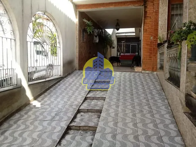 Sobrado com 250m² 5 quartos e 7 banheiros, à venda, no bairro Umuarama em Osasco