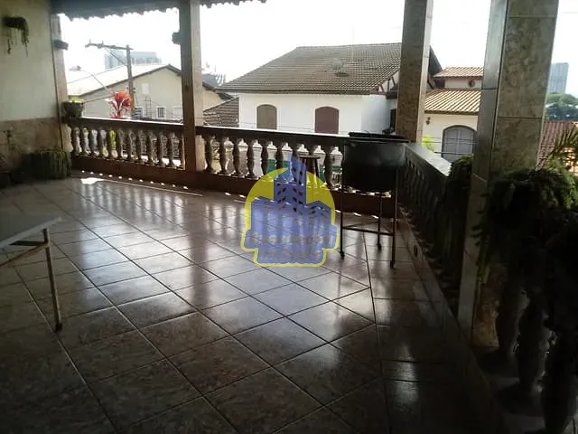 Sobrado com 250m² 5 quartos e 7 banheiros, à venda, no bairro Umuarama em Osasco