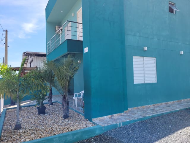 Sobrado com 260m² 3 quartos e 3 banheiros, à venda, no bairro Praia Alegre em Penha