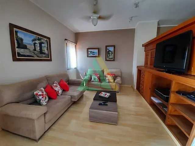 Sobrado com 305m² 3 quartos e 3 banheiros, à venda, no bairro Jardim Itapema em Mogi Mirim