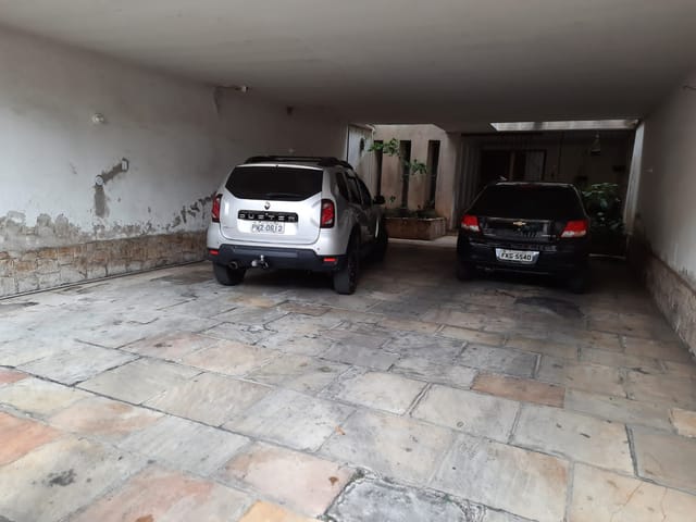 Sobrado com 205m² 3 quartos e 3 banheiros, à venda, no bairro Centro em Pindamonhangaba