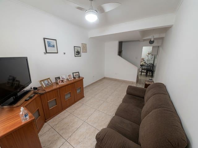 Sobrado com 57m² 2 quartos e 2 banheiros, à venda, no bairro Macuco em Santos