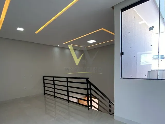 Sobrado com 150m² 3 quartos e 3 banheiros, à venda, no bairro Parque Brasilia 2ª Etapa em Anápolis