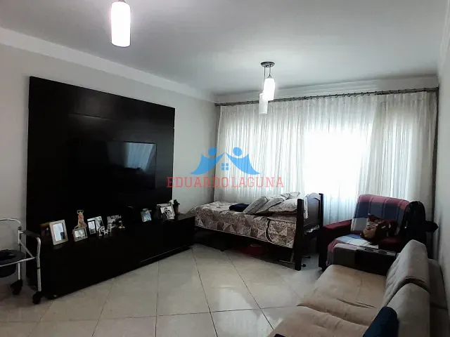 Sobrado 3 quartos e 2 banheiros, à venda, no bairro Vila Duarte em São Paulo