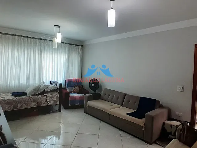 Sobrado 3 quartos e 2 banheiros, à venda, no bairro Vila Duarte em São Paulo