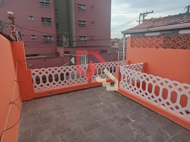 Sobrado 2 quartos e 2 banheiros, à venda, no bairro Vila Augusto em Mauá