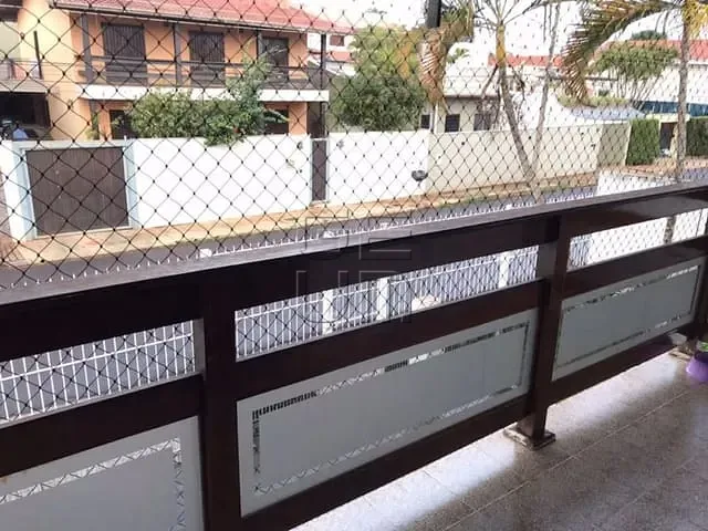 Sobrado com 380m² 3 quartos e 6 banheiros, à venda, no bairro Lago Parque em Londrina