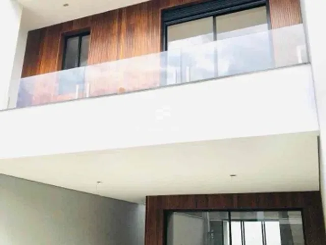 Sobrado 3 quartos e 4 banheiros, à venda, no bairro Saguaçu em Joinville