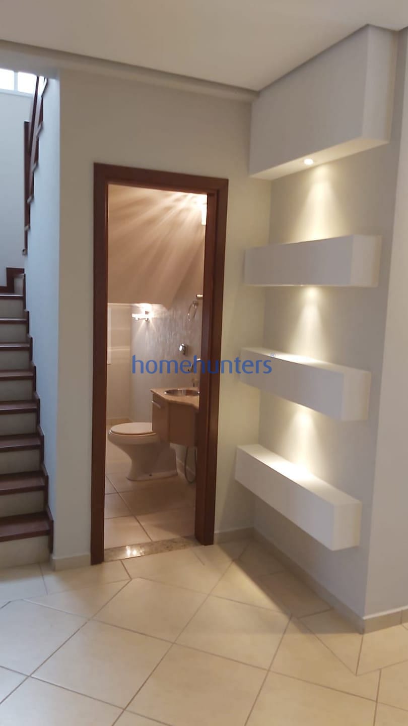Sobrado à venda com 3 quartos, 252m² - Foto 35