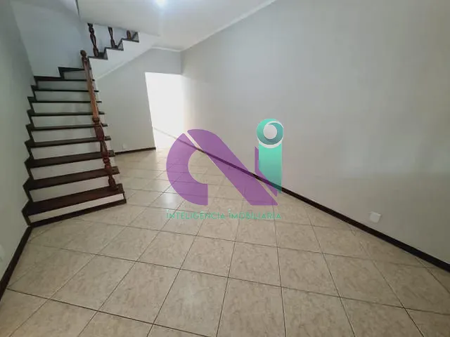 Sobrado com 125m² 3 quartos e 2 banheiros, à venda, no bairro Bela Vista em Osasco