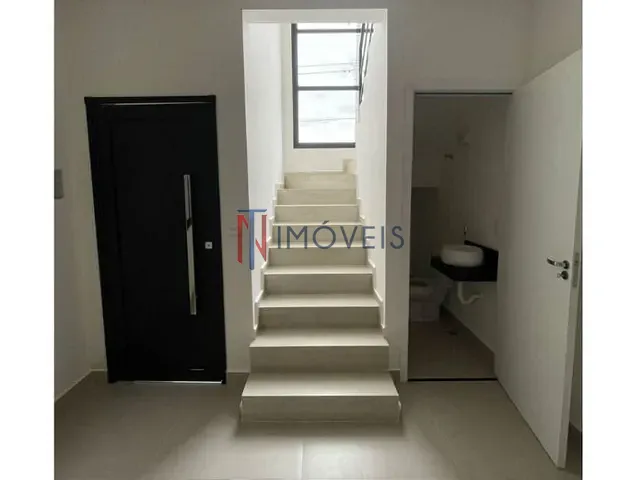 Sobrado com 125m² 3 quartos e 3 banheiros, à venda, no bairro Jardim Eneide em Atibaia