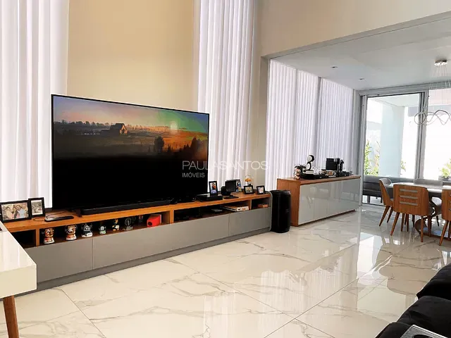 Casa com 360m² 6 quartos e 5 banheiros, à venda, no bairro C3-L3 em Sorocaba