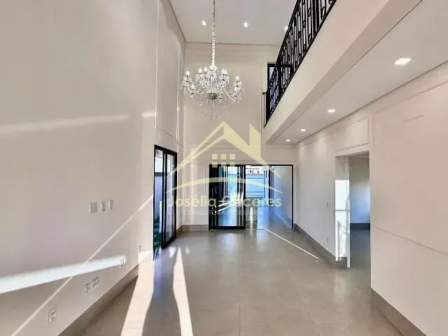 Sobrado com 298m² 3 quartos e 5 banheiros, à venda, no bairro Boa Esperança em Cuiabá