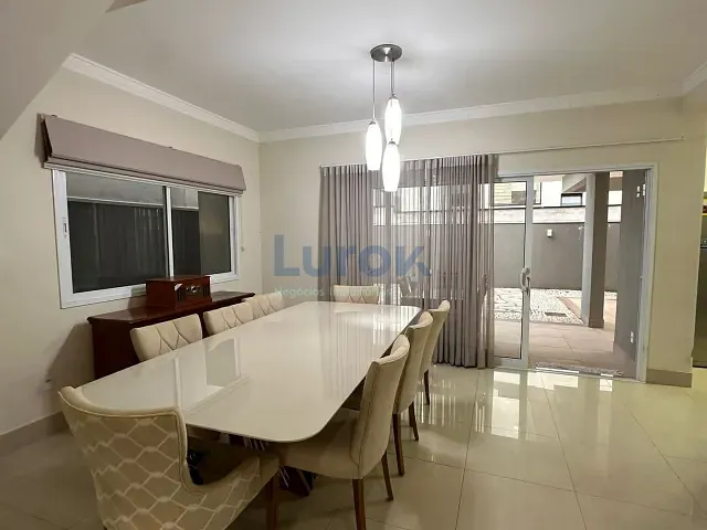 Sobrado com 320m² 4 quartos e 4 banheiros, à venda, no bairro Jardim Alto da Colina em Valinhos