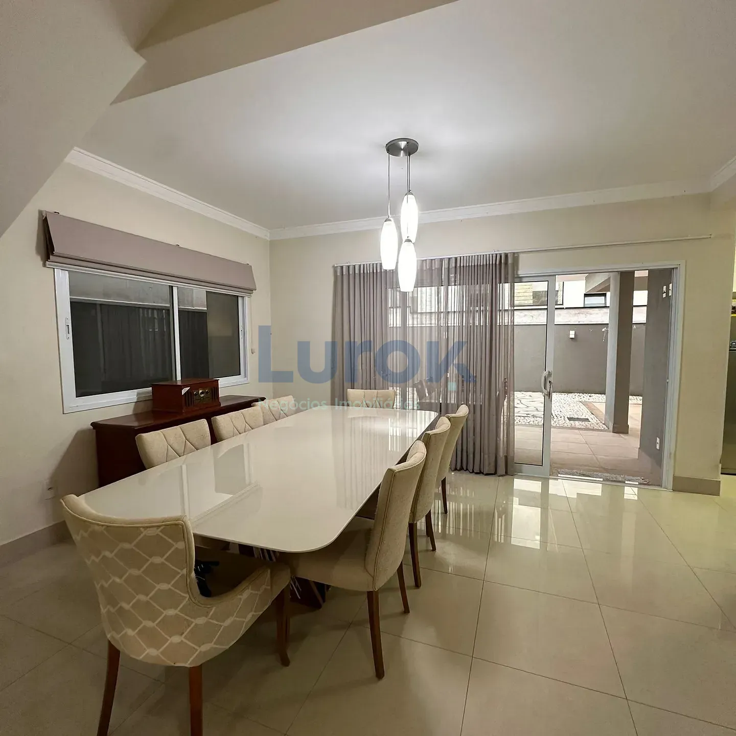 Sobrado, 4 quartos, 268 m² - Foto 4