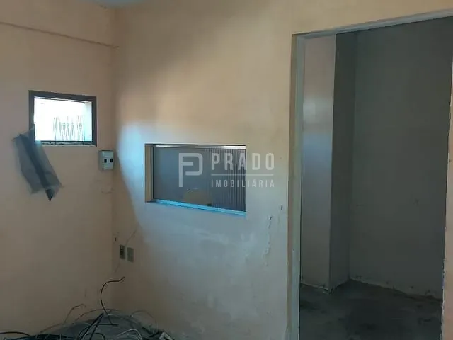 Sobrado com 347m² 3 quartos e 2 banheiros, à venda, no bairro Areal em Pelotas