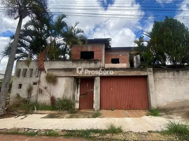 Sobrado com 300m² 6 quartos e 6 banheiros, à venda, no bairro Parque Brasília 2ª Etapa em Anápolis
