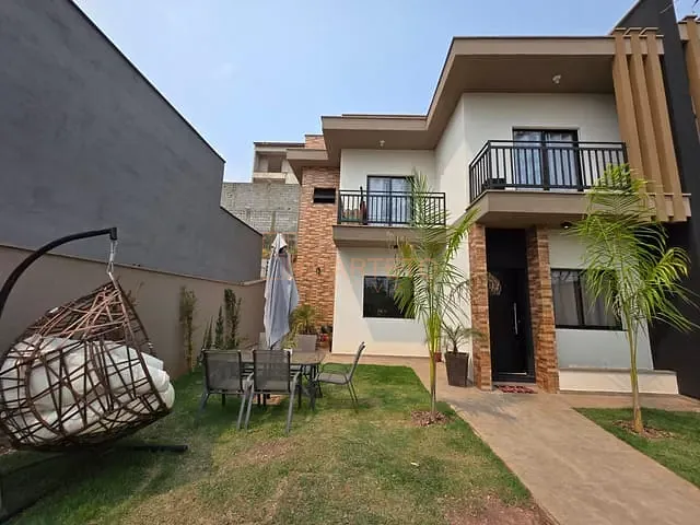 Sobrado 2 quartos e 3 banheiros, à venda, no bairro Nova Cerejeira em Atibaia