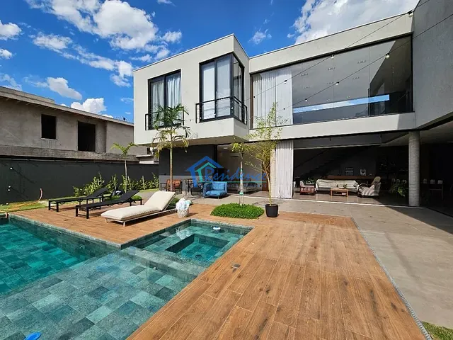 Sobrado com 1003m² 5 quartos e 9 banheiros, à venda, no bairro Jardim Indaiatuba Golf em Indaiatuba