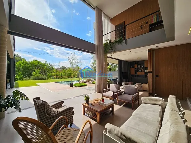 Sobrado com 1003m² 5 quartos e 9 banheiros, à venda, no bairro Jardim Indaiatuba Golf em Indaiatuba