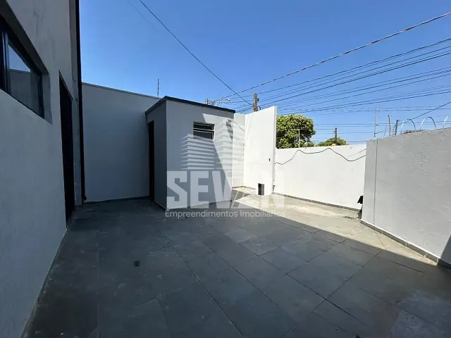 Sobrado com 258m² 4 quartos e 4 banheiros, à venda ou para alugar, no bairro Parque Jardim Europa em Bauru