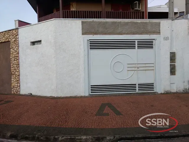 Sobrado com 164m² 3 quartos e 2 banheiros, à venda, no bairro Vila Dainese em Americana