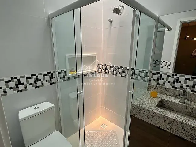 Sobrado 3 quartos e 2 banheiros, à venda, no bairro Iguaçu em Araucária