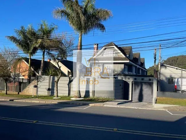 Sobrado 3 quartos e 4 banheiros, à venda, no bairro Boa Vista em Curitiba