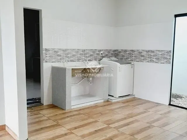 Sobrado com 271m², à venda, no bairro Jardim Maringá em Sinop