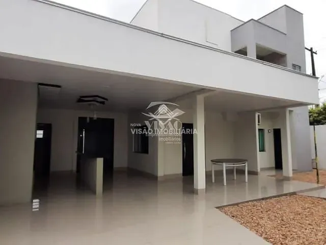 Sobrado com 271m², à venda, no bairro Jardim Maringá em Sinop