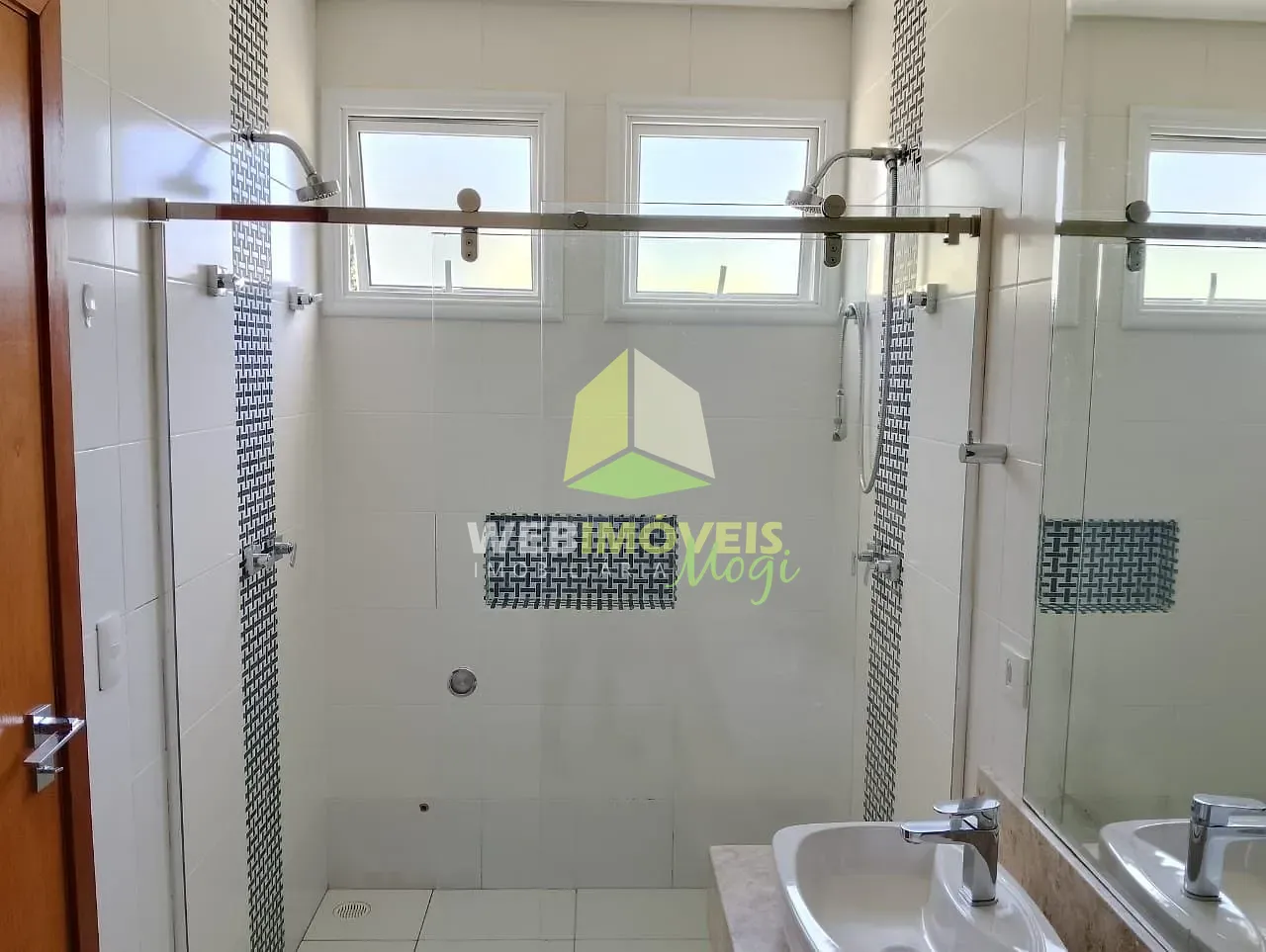 Casa, 4 quartos, 250 m² - Foto 4