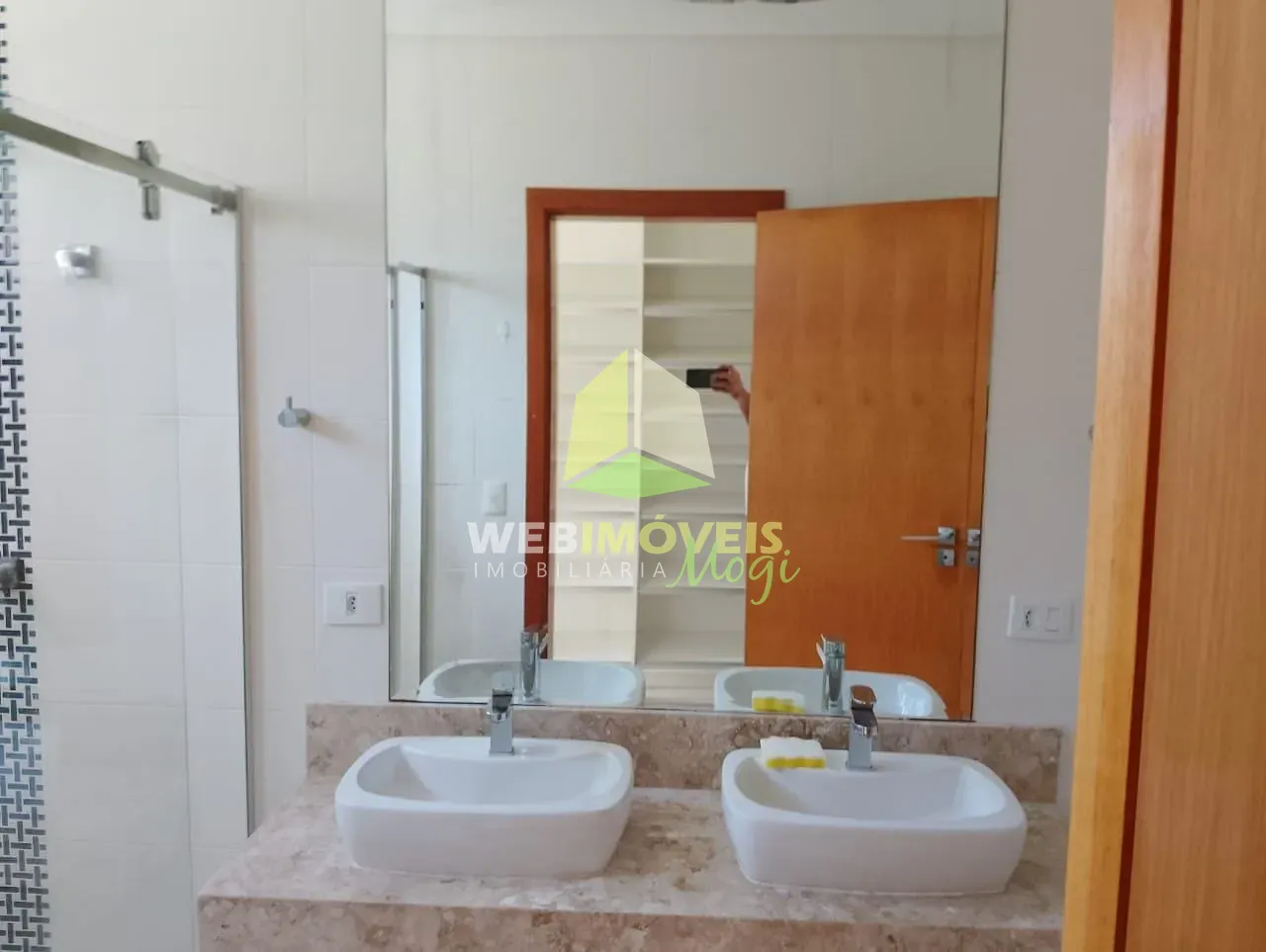 Casa, 4 quartos, 250 m² - Foto 9