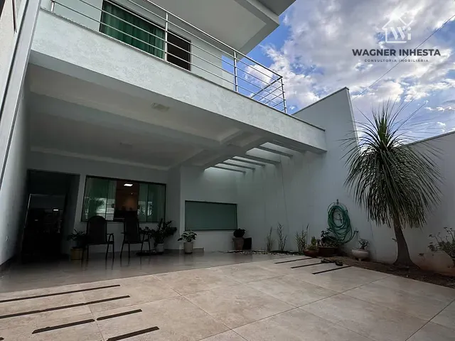 Sobrado com 150m² 3 quartos e 3 banheiros, à venda, no bairro Jardim Colina Verde em Maringá