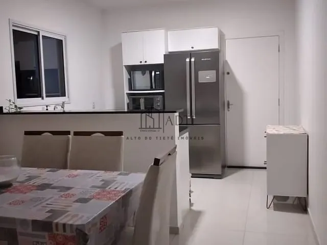 Sobrado com 150m² 3 quartos e 2 banheiros, à venda, no bairro Vila Suissa em Mogi das Cruzes