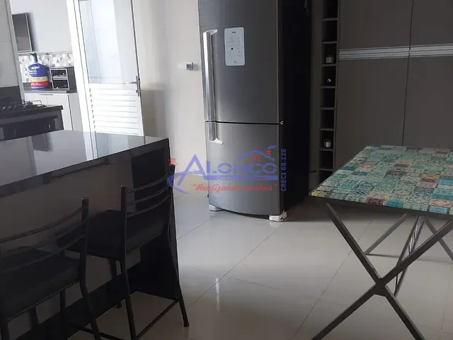 Sobrado com 140m² 3 quartos e 1 banheiro, à venda, no bairro Loteamento Villa Branca em Jacareí