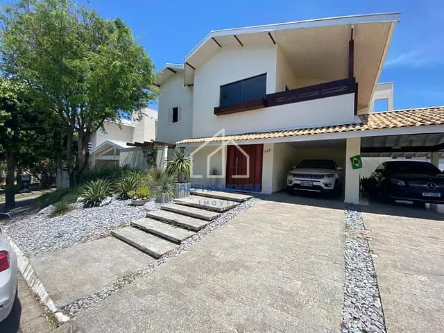Sobrado com 4000m² 3 quartos e 4 banheiros, à venda, no bairro Condominio Residencial Real Ville em Pindamonhangaba