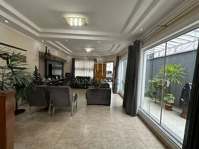 Sobrado com 180m² 3 quartos e 5 banheiros, à venda, no bairro Jardim Santa Clara em Guarulhos