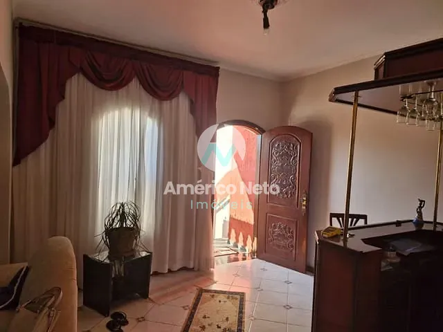 Sobrado com 160m² 3 quartos e 2 banheiros, à venda, no bairro Olímpico em São Caetano do Sul