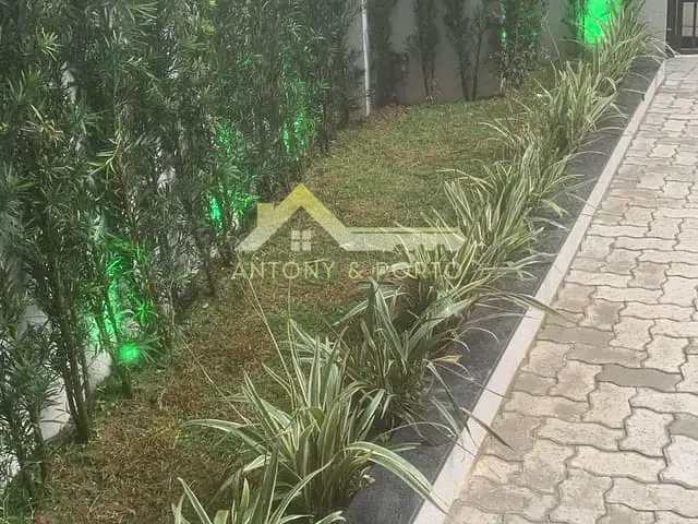 Sobrado com 190m² 3 quartos e 2 banheiros, à venda, no bairro Jardim Santa Inês em São Paulo
