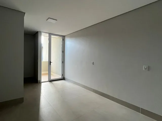 Sobrado 3 quartos e 3 banheiros, para alugar, no bairro Plano Diretor Sul em Palmas