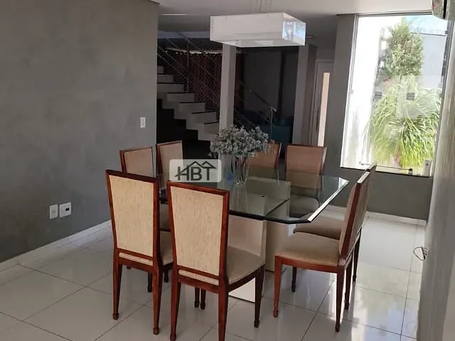 Casa com 318m² 3 quartos e 5 banheiros, à venda, no bairro Jardim Colonial em Bauru