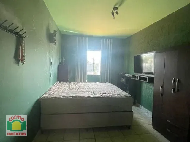 Sobrado com 350m² 4 quartos e 3 banheiros, à venda, no bairro Setor Central em Anápolis