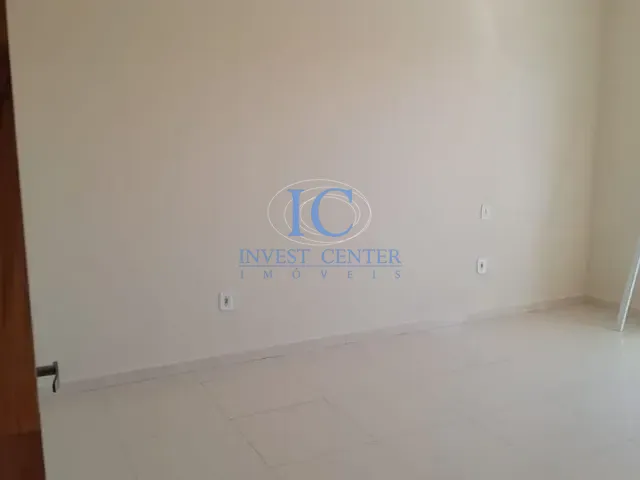 Sobrado com 175m² 2 quartos e 2 banheiros, à venda, no bairro Jardim das Maritacas em Indaiatuba