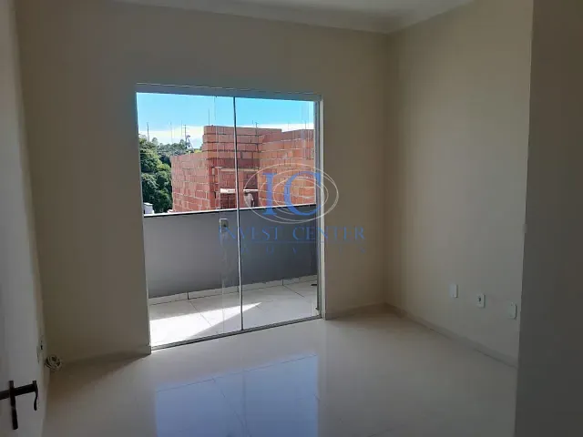 Sobrado com 175m² 2 quartos e 2 banheiros, à venda, no bairro Jardim das Maritacas em Indaiatuba