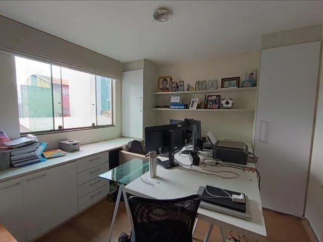 Sobrado com 310m² 4 quartos e 4 banheiros, à venda, no bairro Areal (Águas Claras) em Brasília