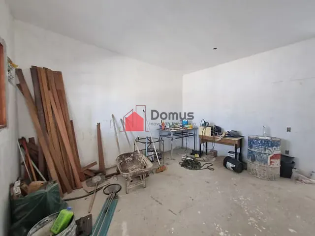 Sobrado com 250m² 4 quartos e 4 banheiros, à venda, no bairro Residencial Pasin em Pindamonhangaba
